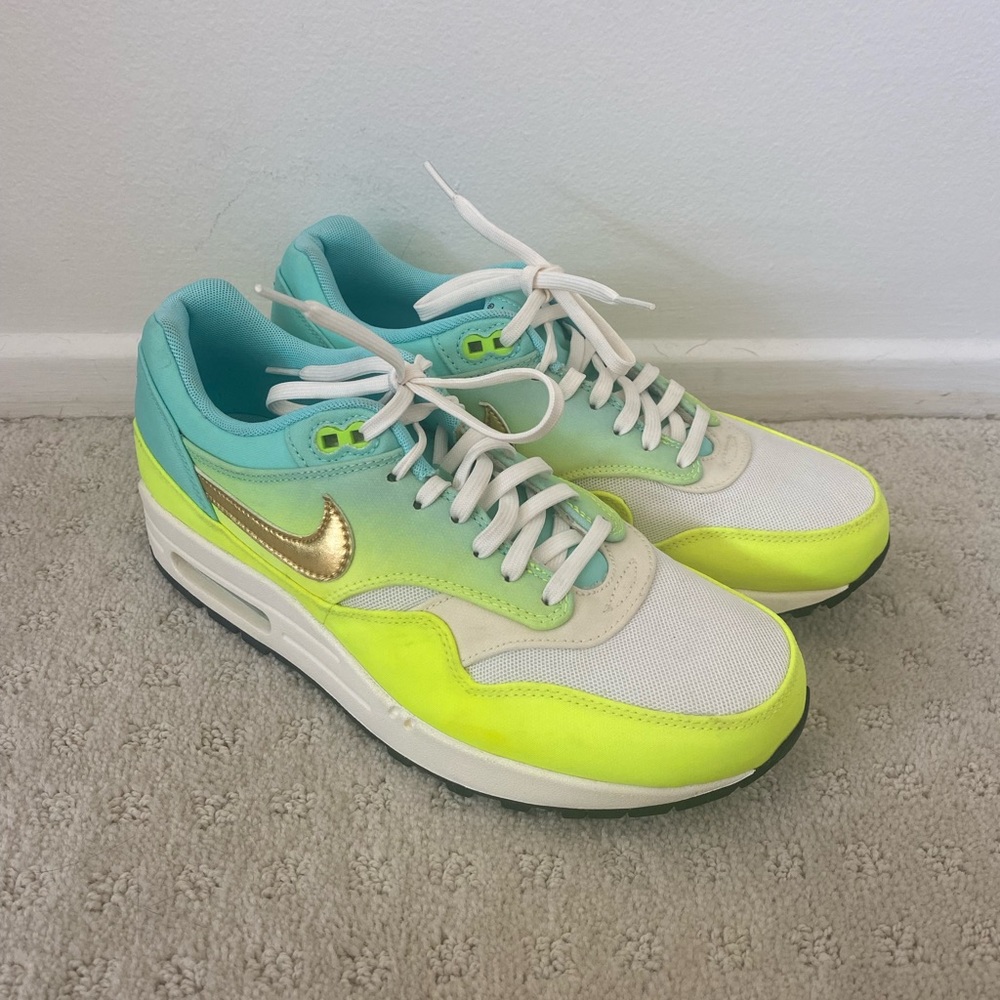 Nike Women’s Air Max 1 Premium ‘Magista Pack”